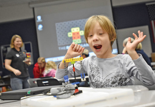 Aumento de Homeschoolers en Educación STREAM:  Cursos en Robótica y Desarrollo de Videojuegos